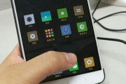 荣耀8与小米系统之间的较量（探究两大旗舰手机系统的优劣对比）